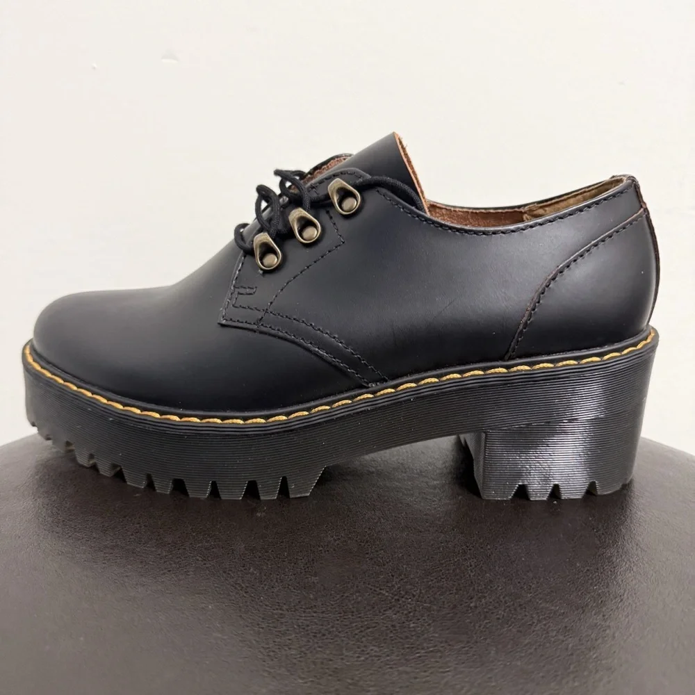 Dr Martens Black Vintage Smooth Leona Lo Platform Block Heel Shoes NWOB US 10